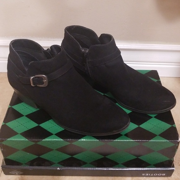 St. John's Bay Shoes - • Black Booties •